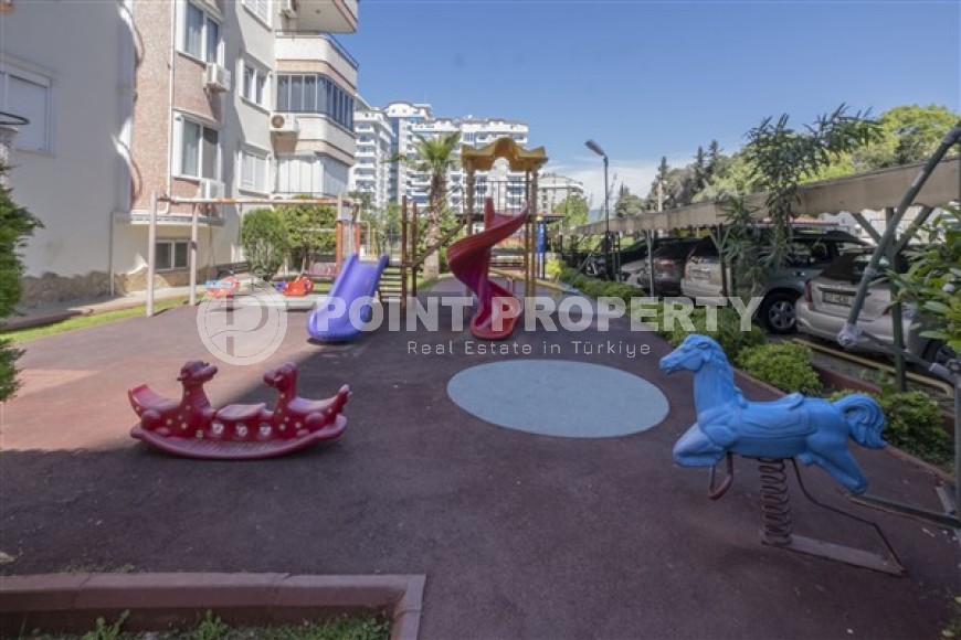 Panoramic apartment with city and sea views on the 9th floor, in the center of Mahmutlar-id-5578-photo-13