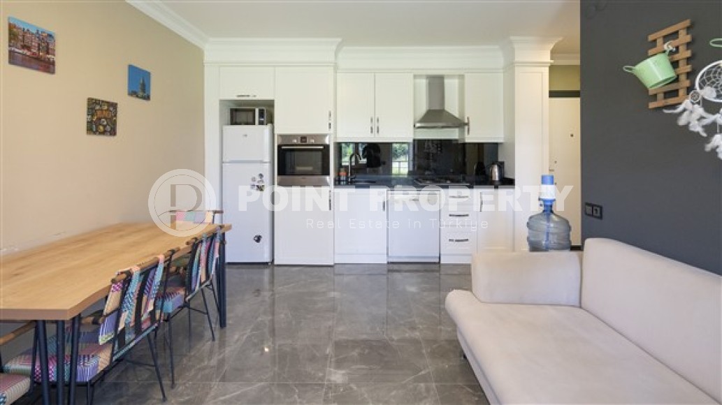 Просторная квартира с одной спальной комнатой, на 1-м этаже, в 300 метрах от моря-id-5579-фото-2