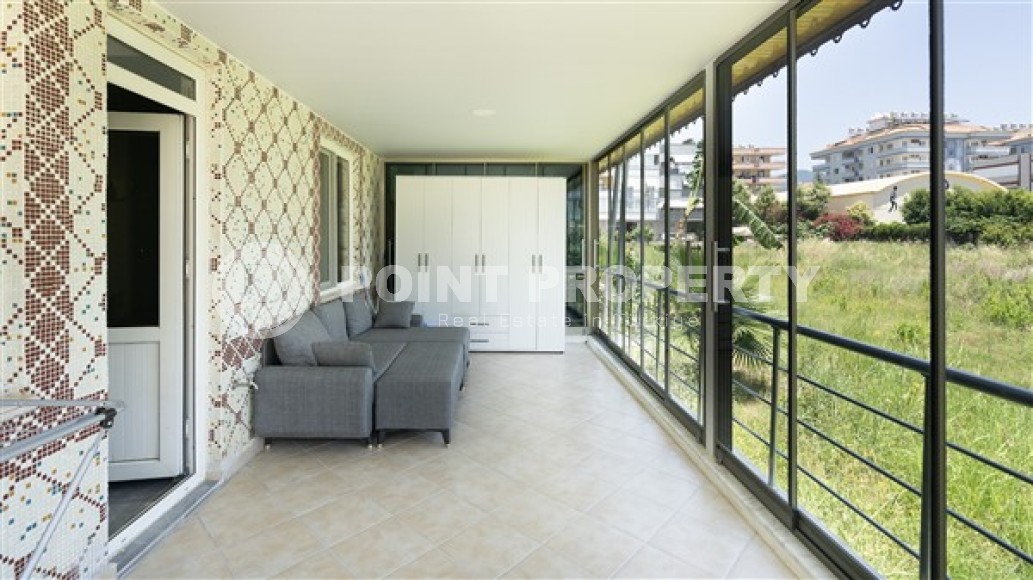 Просторная квартира с одной спальной комнатой, на 1-м этаже, в 300 метрах от моря-id-5579-фото-6