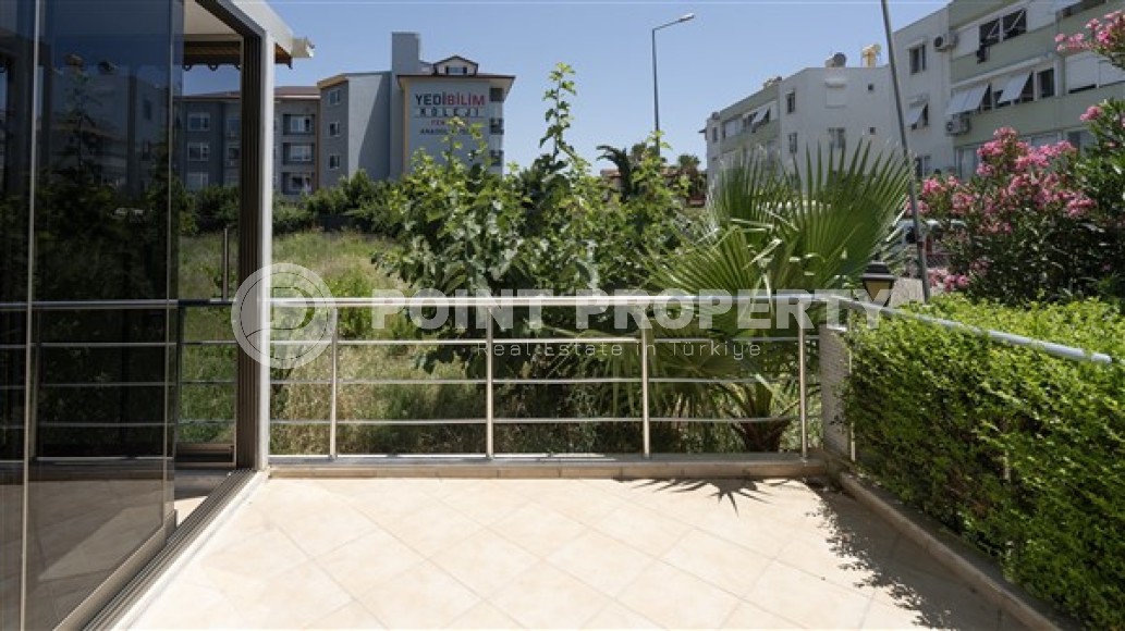 Просторная квартира с одной спальной комнатой, на 1-м этаже, в 300 метрах от моря-id-5579-фото-8