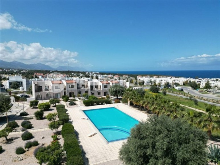 Comfortable penthouses in Northern Cyprus, 400 meters from the sea, in the picturesque town of Esentepe-id-5581-photo-13