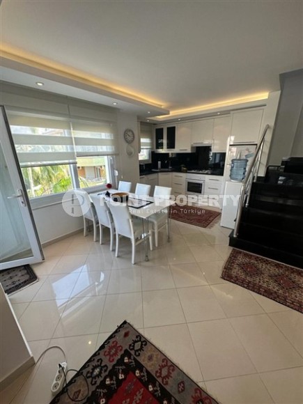 Светлая комфортабельная квартира 3+1, общей площадью 145 м2, на 4-м этаже с мансардой, в жилом комплексе 2012 года постройки-id-5584-фото-4