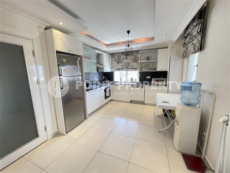 Spacious duplex apartment on the 7th floor with an attic, 500 meters from the sea-id-5593-photo-3