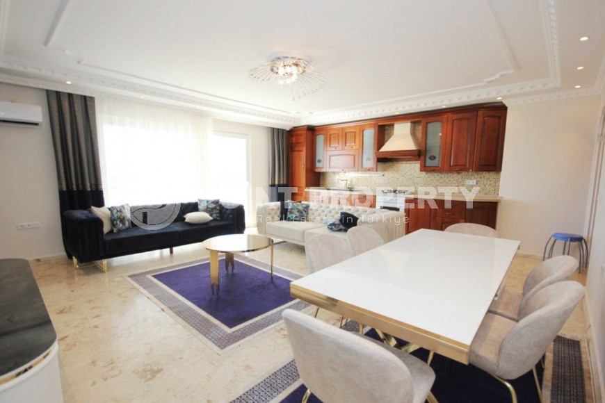 Panoramic apartment on the 10th floor 500 meters from the sea, in the popular area of Alanya - Mahmutlar-id-5601-photo-1