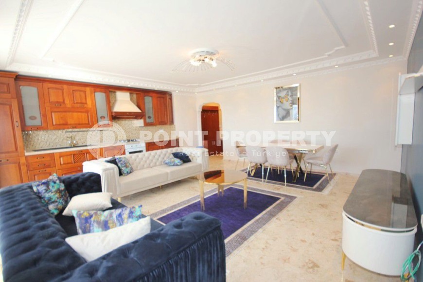 Panoramic apartment on the 10th floor 500 meters from the sea, in the popular area of Alanya - Mahmutlar-id-5601-photo-2