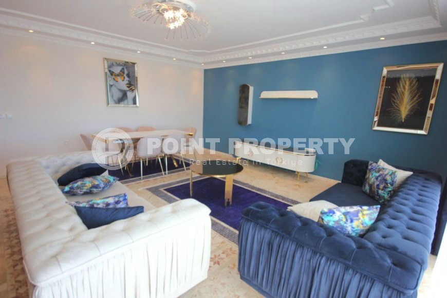 Panoramic apartment on the 10th floor 500 meters from the sea, in the popular area of Alanya - Mahmutlar-id-5601-photo-3