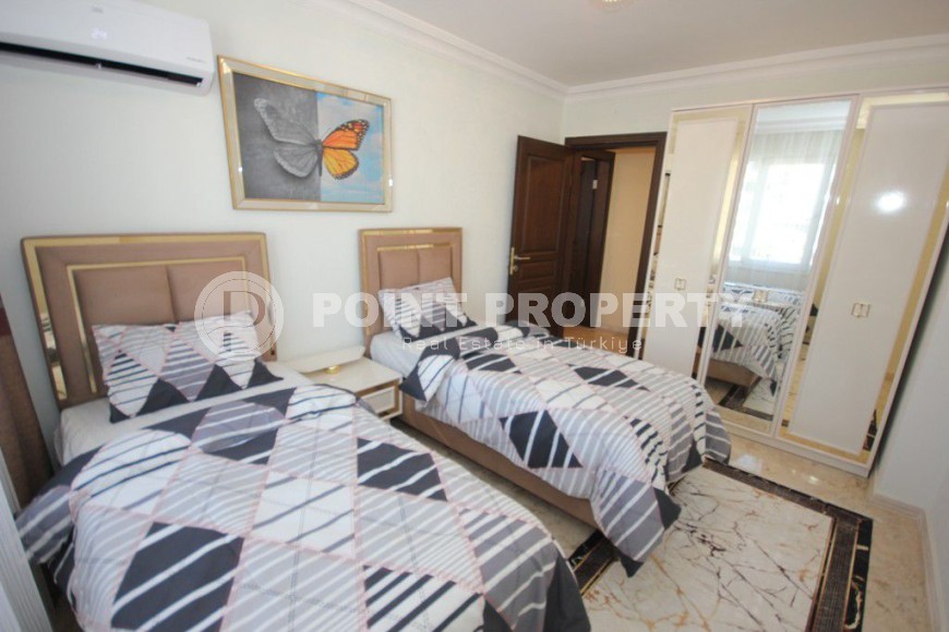 Панорамная квартира на 10-м этаже в 500 метрах от моря, в популярном районе Аланьи - Махмутлар-id-5601-фото-6