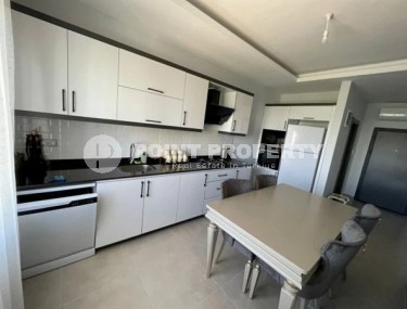 Дуплекс на 5-м этаже с мансардой, в жилом комплексе 2021 года постройки, в центре района Махмутлар-id-5608-фото-3