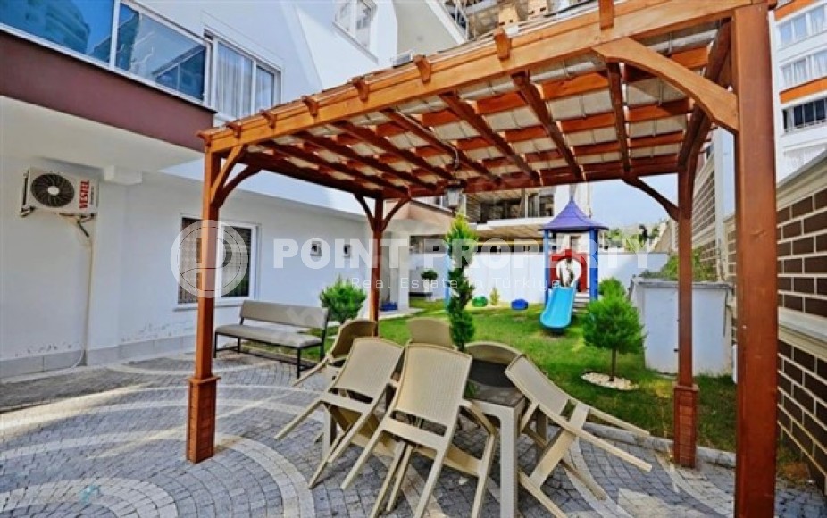 Дуплекс на 5-м этаже с мансардой, в жилом комплексе 2021 года постройки, в центре района Махмутлар-id-5608-фото-18