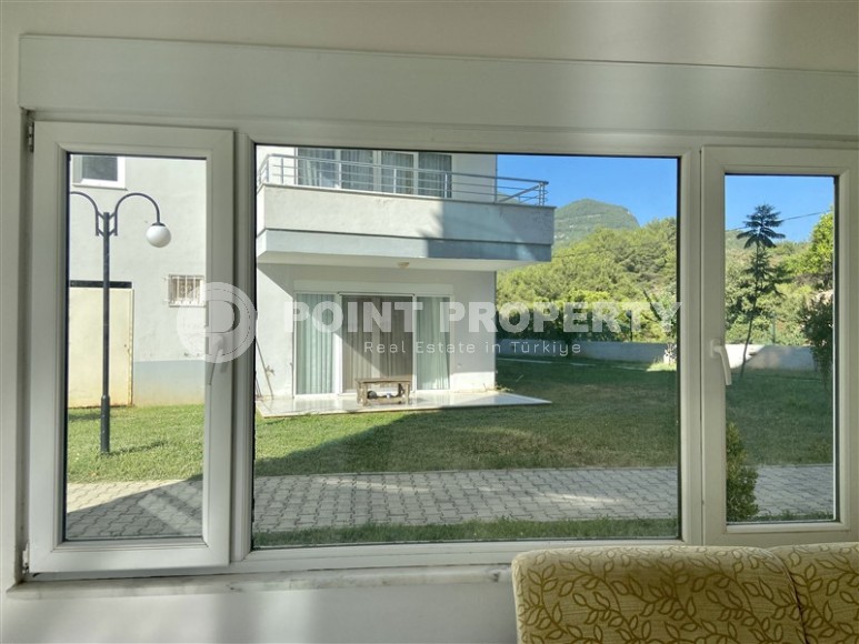 Небольшая квартира с выходом в сад, в жилом комплексе 2012 года постройки, в престижном районе Аланьи - Верхняя Оба-id-5609-фото-4