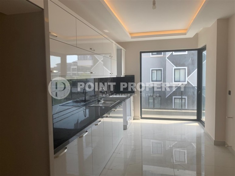 Новая квартира с чистовой отделкой на 2-м этаже в жилом комплексе, введенном в эксплуатацию в 2022 году-id-5616-фото-3