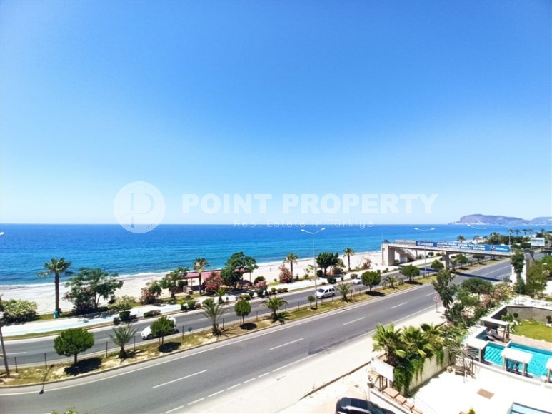 Panoramic two-level apartment on the first line from the sea in a prestigious area of Alanya - Kestel-id-5617-photo-21