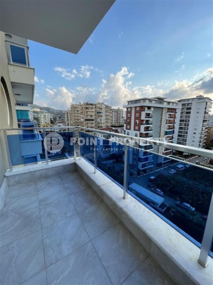 Spacious 2+1 apartment with a total area of 125 m2, 600 meters from the sea, in the center of Mahmutlar-id-5624-photo-9