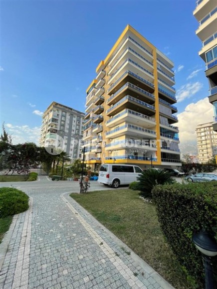Spacious 2+1 apartment with a total area of 125 m2, 600 meters from the sea, in the center of Mahmutlar-id-5624-photo-16