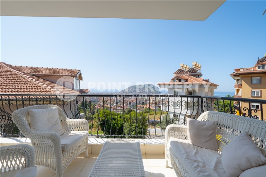 Apartment with luxurious views of the sea and Alanya fortress, 1850 meters from the beach and promenade-id-5628-photo-16