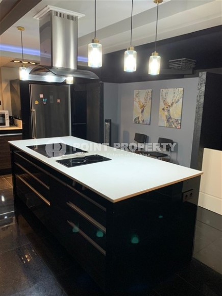 Elite apartments with luxurious designer design, exclusive furniture and the latest household appliances-id-5630-photo-2