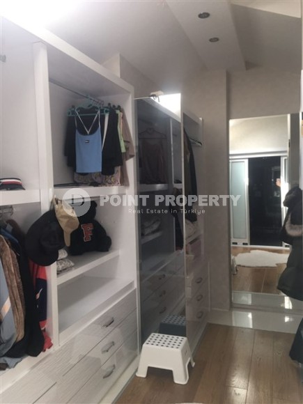 Elite apartments with luxurious designer design, exclusive furniture and the latest household appliances-id-5630-photo-4