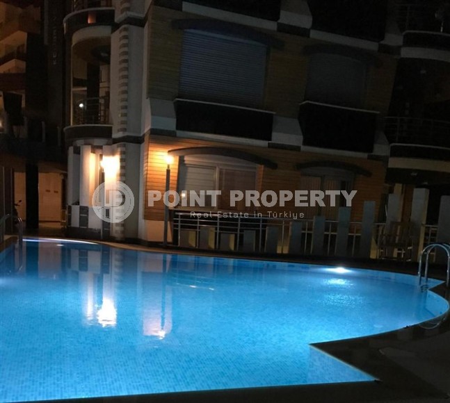 Elite apartments with luxurious designer design, exclusive furniture and the latest household appliances-id-5630-photo-11