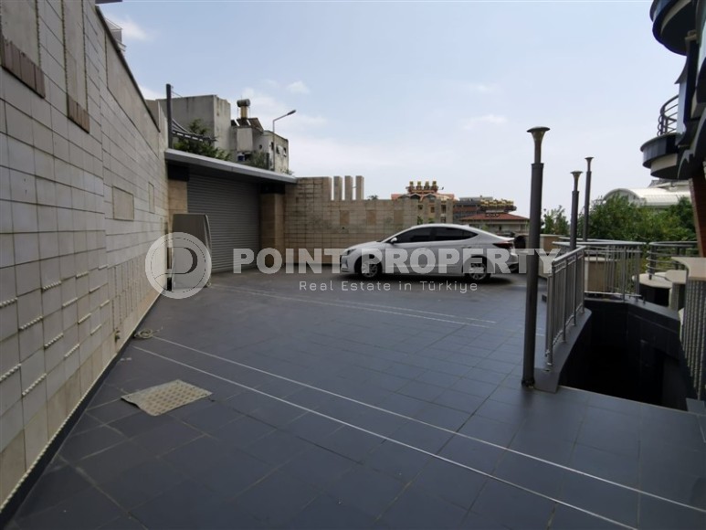 Elite apartments with luxurious designer design, exclusive furniture and the latest household appliances-id-5630-photo-12