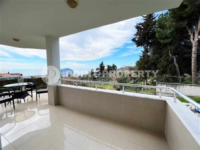Comfortable bright duplex 3+1, with a total area of 165 m2, in the elite area of Alanya - Tepe-id-5632-photo-13