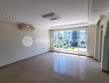 Apartments on the first line from the sea, in a modern, developed area of Alanya - Mahmutlar-id-5633-photo-3