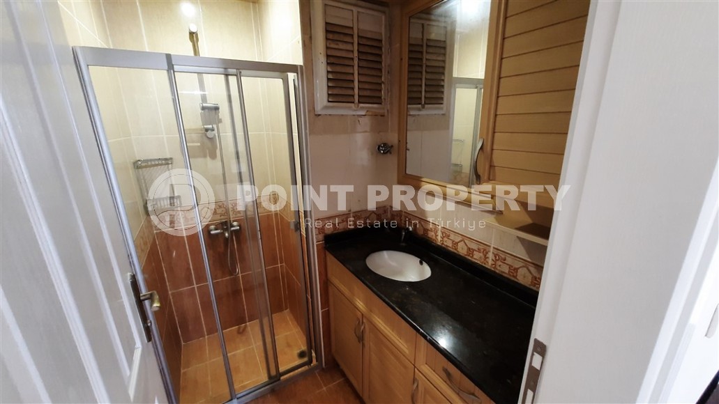 Apartments on the first line from the sea, in a modern, developed area of Alanya - Mahmutlar-id-5633-photo-10