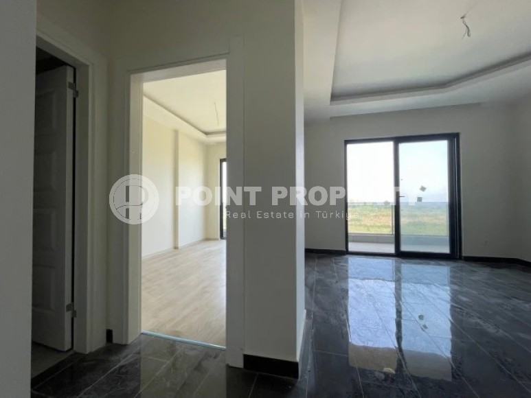 A small new apartment with a fine finish 50 meters from the sea, in the center of a picturesque, environmentally friendly area of Alanya - Demirtas-id-5637-photo-4