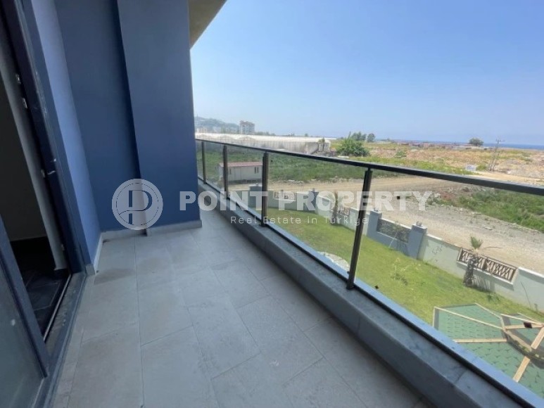 A small new apartment with a fine finish 50 meters from the sea, in the center of a picturesque, environmentally friendly area of Alanya - Demirtas-id-5637-photo-10