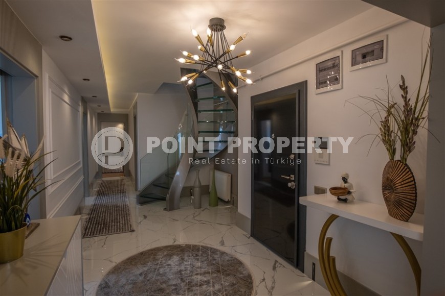 Роскошная двухуровневая квартира на самом берегу Средиземного моря, в престижном районе Анталии - Лара-id-5638-фото-16