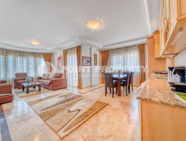 Панорамная двухуровневая квартира 3+1, общей площадью 250 м2, в центре района Тосмур-id-5640-фото-1