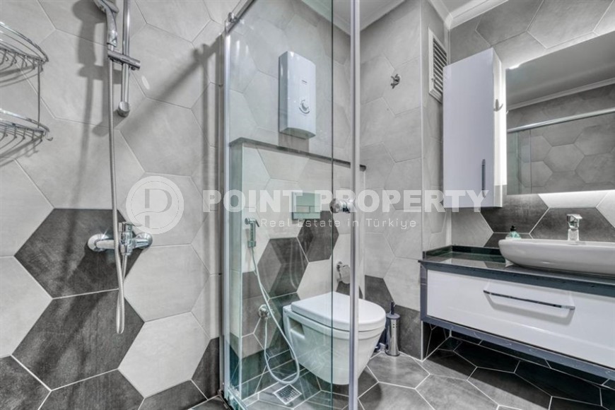 Апартаменты с роскошным дизайнерским ремонтом в центре популярного района Аланьи - Нижняя Оба-id-5644-фото-13