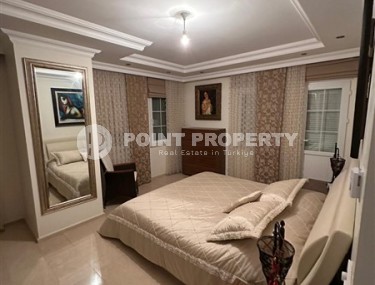 Комфортабельная трехэтажная вилла  3+1, общей площадью 180 м2, в полутора километрах от моря-id-5645-фото-5