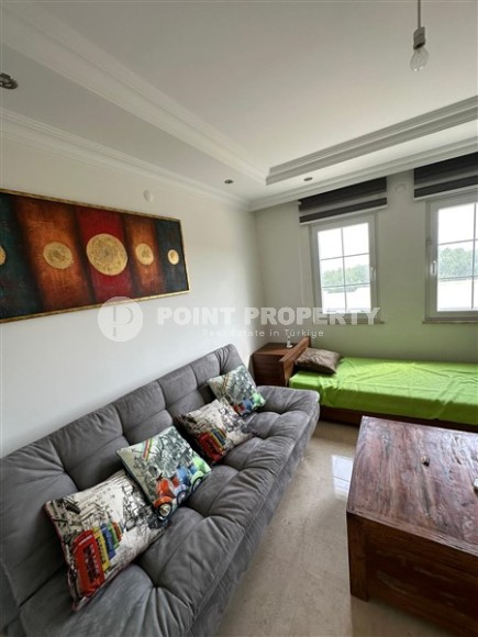 Комфортабельная трехэтажная вилла  3+1, общей площадью 180 м2, в полутора километрах от моря-id-5645-фото-6