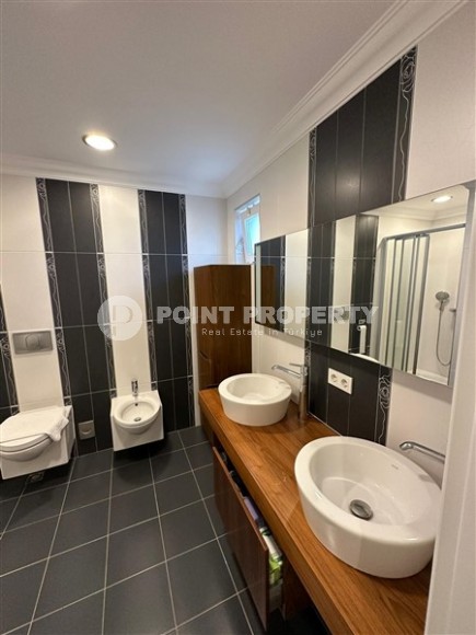 Комфортабельная трехэтажная вилла  3+1, общей площадью 180 м2, в полутора километрах от моря-id-5645-фото-12