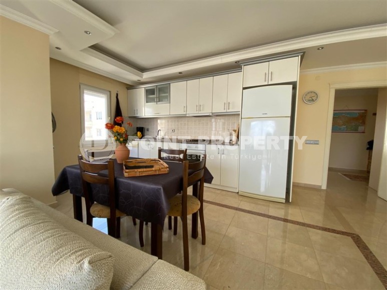 Просторная квартира с двумя спальными комнатами, в 50 метрах от моря.-id-5646-фото-3