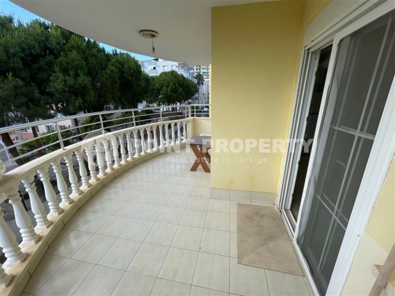 Apartment with a laconic design, all necessary furniture and household appliances, within walking distance from the center of Mahmutlar-id-5650-photo-9