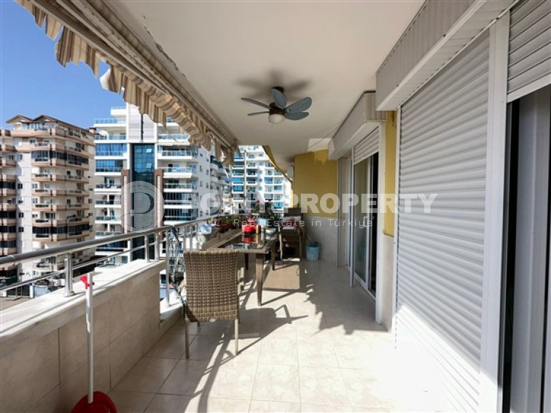 Spacious duplex apartment 4+1, on the 6th floor with attic, in the modern area of Alanya - Mahmutlar-id-5651-photo-12