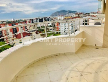 Small comfortable apartment with luxurious panoramic views of the city, sea, and Mount Calais-id-5656-photo-5