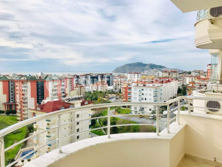 Небольшая комфортабельная квартира с роскошным панорамным видом на город, море, и гору Кале-id-5656-фото-6