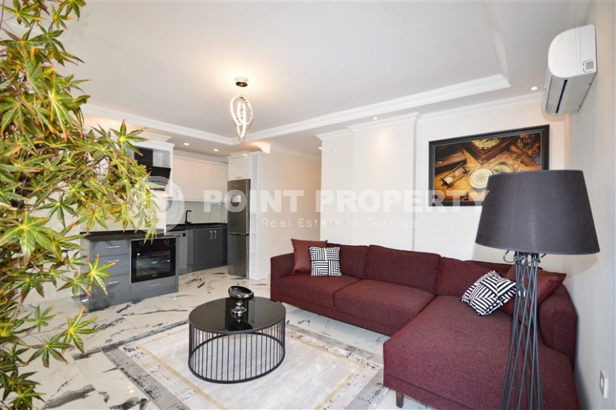 Комфортабельная квартира, с качественным ремонтом, новой мебелью и бытовой техникой, на самом берегу Средиземного моря-id-5661-фото-4