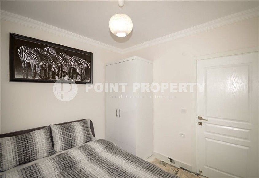 Комфортабельная квартира, с качественным ремонтом, новой мебелью и бытовой техникой, на самом берегу Средиземного моря-id-5661-фото-12