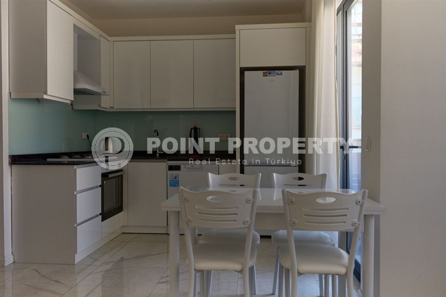 Современная меблированная квартира 1+1, общей площадью 50 м2, в 750 метрах от моря-id-5663-фото-3