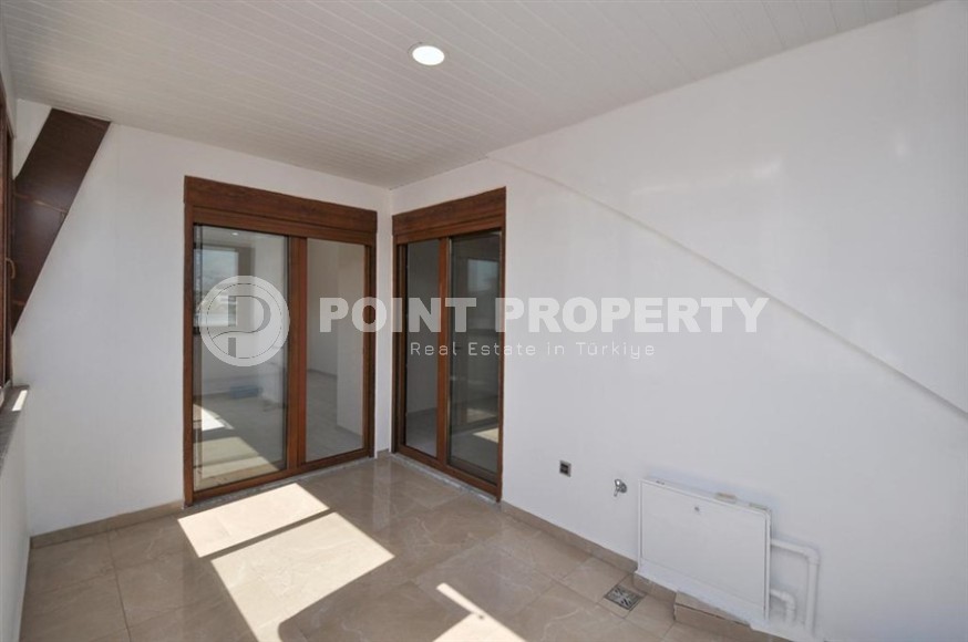 Большая двухуровневая квартира 3+1, общей площадью 190 м2, на 3-м этаже с мансардой, в резиденции 2019 года постройки-id-5664-фото-9