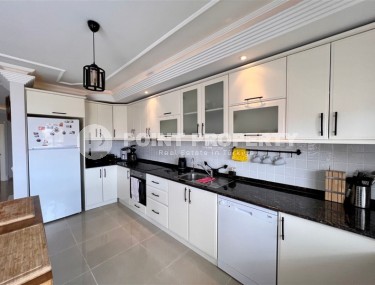 Стильная комфортабельная квартира 3+1, общей площадью 225 м2, в нескольких минутах ходьбы от моря, в центре района Оба-id-5665-фото-4