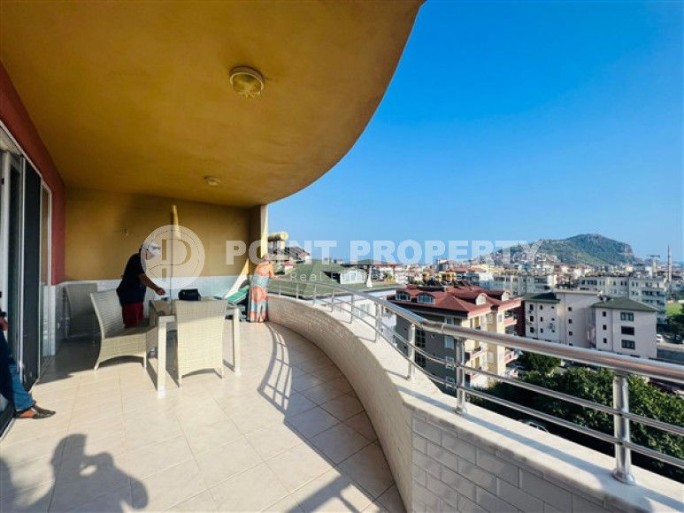 Three-room apartment, 115m², overlooking the Alanya Fortress in the center of Alanya, Sugözü district-id-1446-photo-6