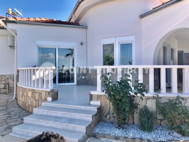 Вилла от собственника на срочной продаже со стильным скандинавским ремонтом и красивой дорогой мебелью.-id-5560-фото-20