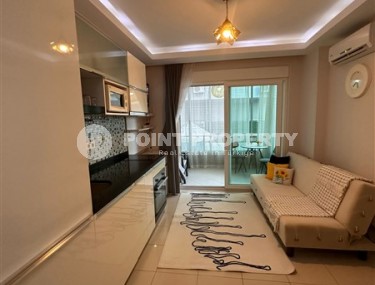 Compact furnished apartment 300 meters from the beach and promenade-id-5681-photo-1
