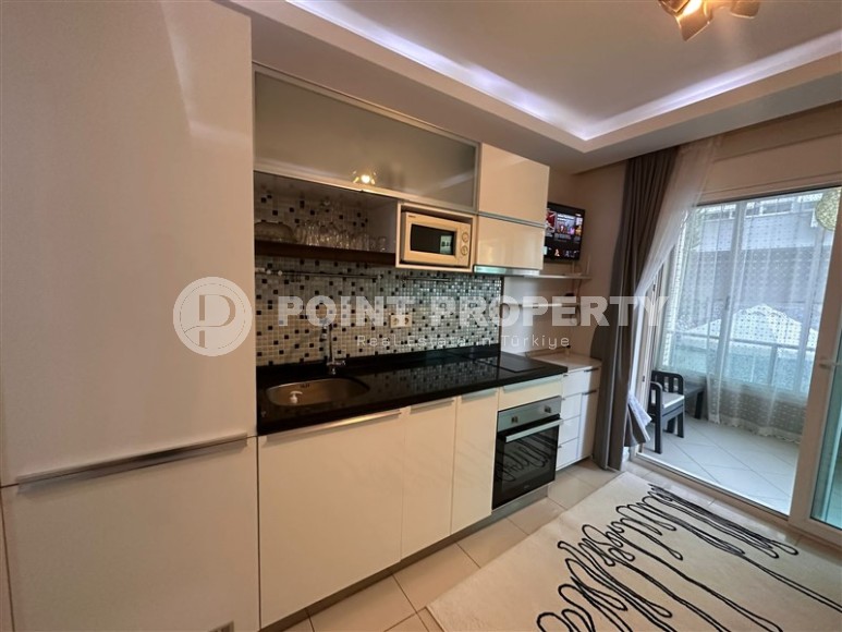 Compact furnished apartment 300 meters from the beach and promenade-id-5681-photo-2