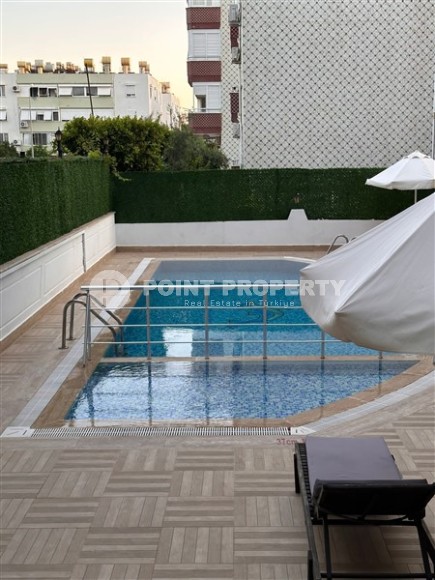 Compact furnished apartment 300 meters from the beach and promenade-id-5681-photo-10