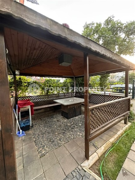 Compact furnished apartment 300 meters from the beach and promenade-id-5681-photo-11